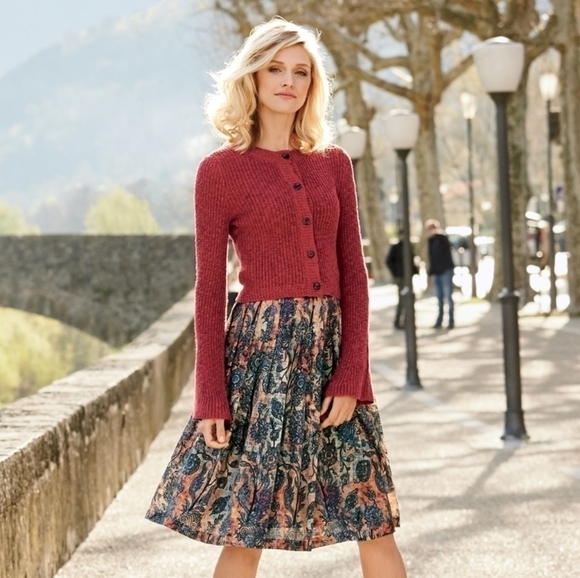 12 - Peruvian Connection | Multicolored Hilldale Skirt - Picture 1 of 10